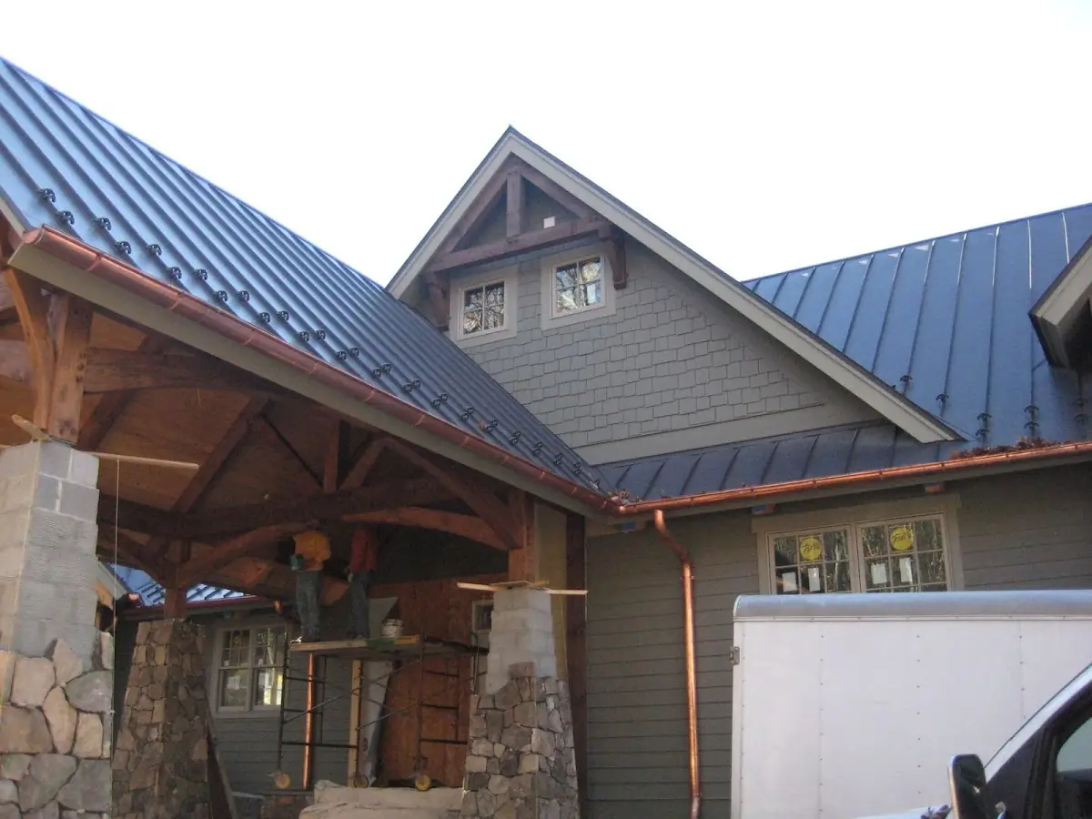 Craftsman Roofing team delivering quality roofing work in Secluded Acres and Estates